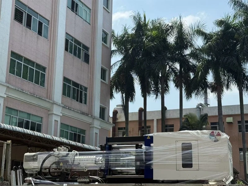 New 160T Haitian Injection Molding Machine New 160T Haitian Injection Molding Machine